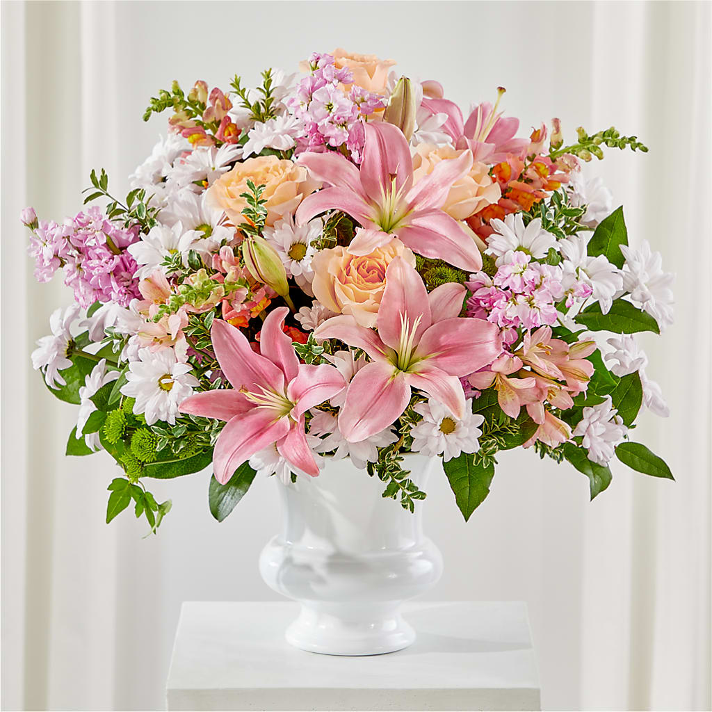 Heartfelt Gesture Urn Arrangement – MARY'S GIFT SHOP, Watsonville CA