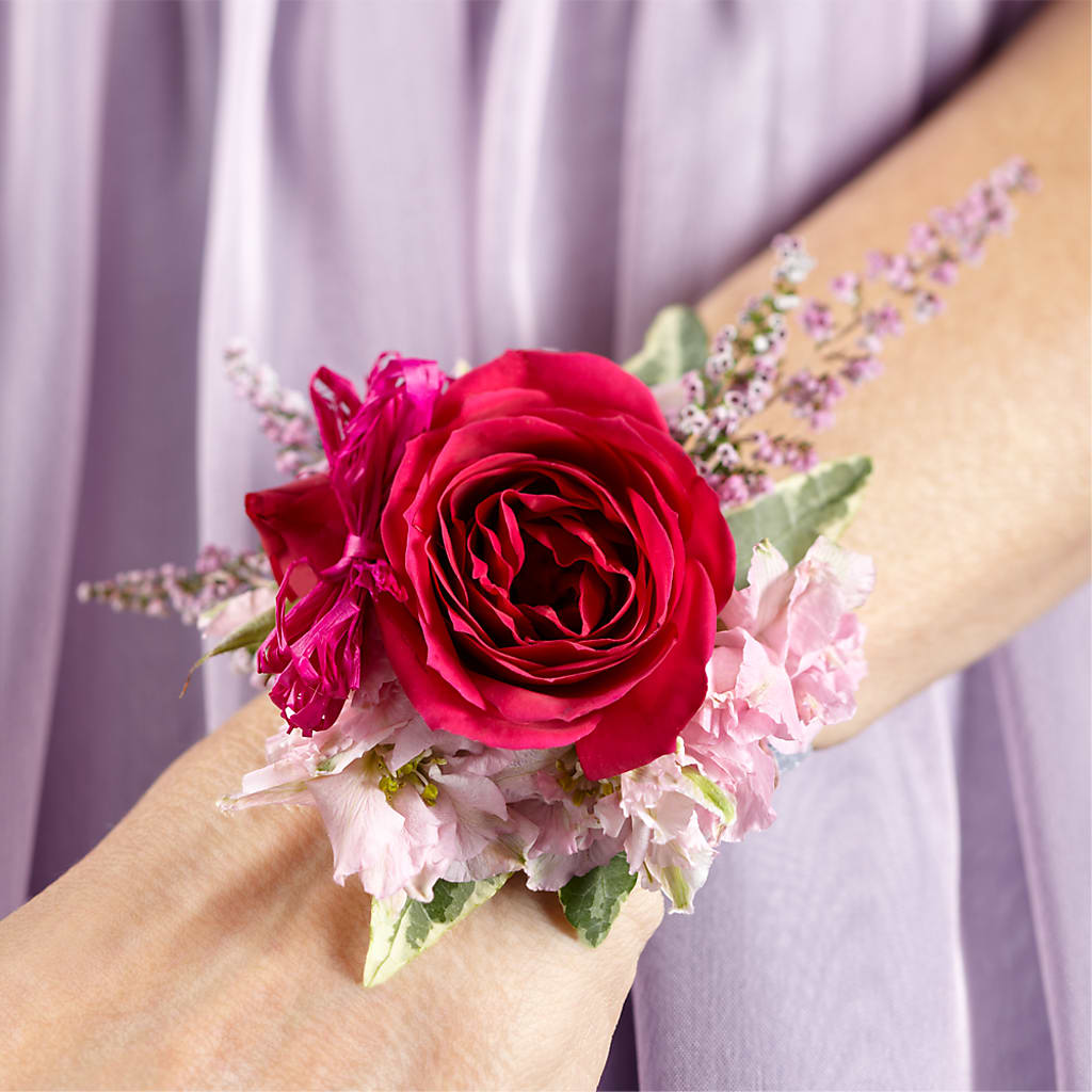 Rose Charm Corsage – MARY'S GIFT SHOP, Watsonville CA