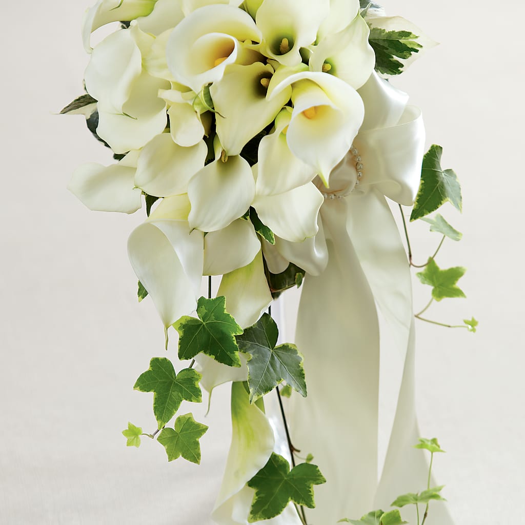 White Chapel Bouquet – MARY'S GIFT SHOP, Watsonville CA