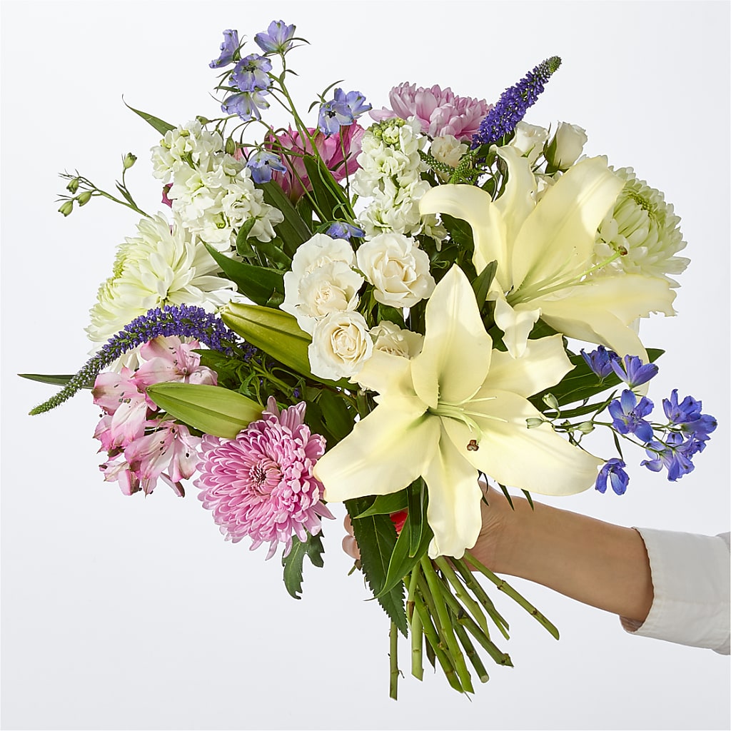 Winter Celebration Bouquet – MARY'S GIFT SHOP, Watsonville CA