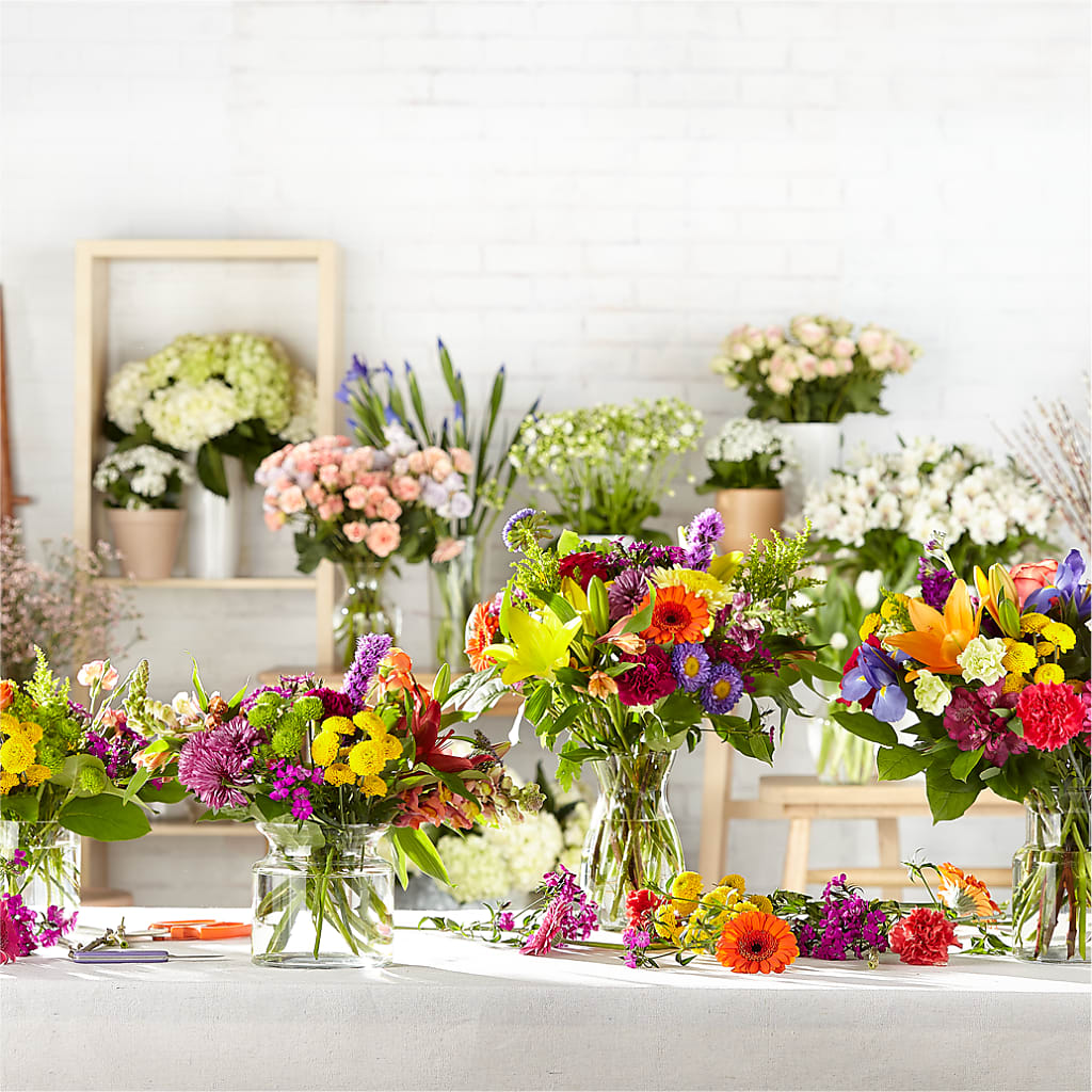Bold & Bright – A Florist Original – MARY'S GIFT SHOP, Watsonville CA
