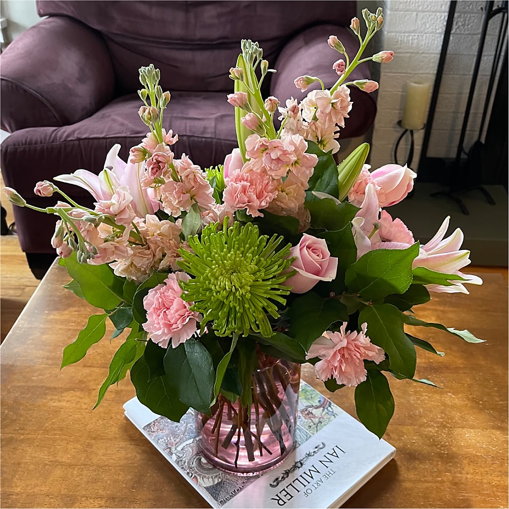 Pretty in Pink Bouquet – MARY'S GIFT SHOP, Watsonville CA