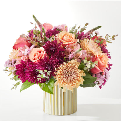 Berry Cobbler Bouquet with Ivory Vase – MARY'S GIFT SHOP, Watsonville CA