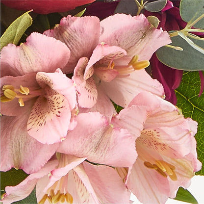 Berry Cobbler Bouquet – MARY'S GIFT SHOP, Watsonville CA